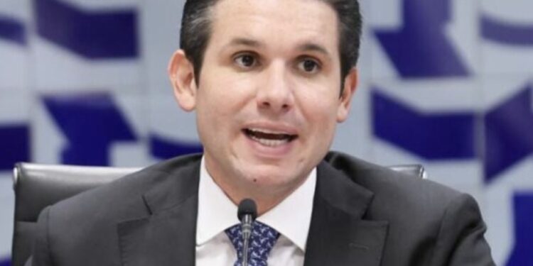 No Dia de Tiradentes, Motta participará de eventos em Minas ao lado de Zema e Aécio