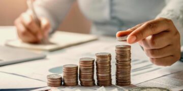 Renda extra: oportunidade de crescimento ou risco de sobrecarga?