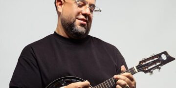 Pezinho lança projeto autoral e celebra legado como um dos maiores nomes do samba e pagode