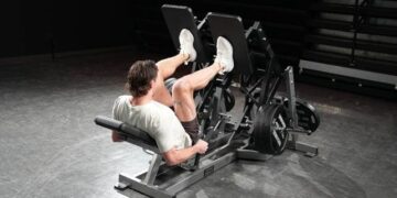 Treino de pernas unilateral? Especialista explica o porquê é mais eficiente