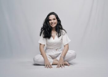 Da terra da poesia para a capital do país: oficina promove empoderamento feminino e literatura no DF