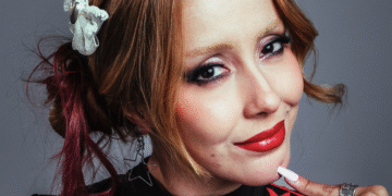 Natural de Brasília, Duda Ruas estreia o single “Eu Tô Cansada”