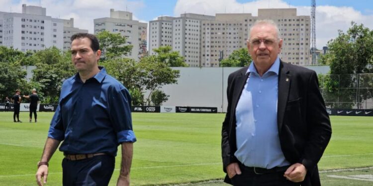 Marcelo Paz, Osmar Stábile ou algum “palpiteiro”; afinal, quem decide o futuro dos jogadores Corinthians?