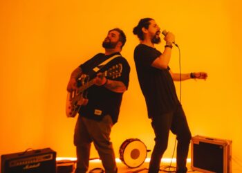 Indicado ao Grammy Latino DEKO convida Yeti Reggae Club para o lançamento da emocionante faixa “Meu Lar”