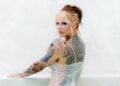 Após passagem pelo Lollapalooza Brasil, Bárbara Grando lança “TUDO DE NOVO” e apresenta fase mais livre de sua carreira