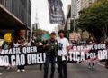 Manifestação na Avenida Paulista reúne centenas de pessoas em defesa dos animais e pede leis severas para maus tratos