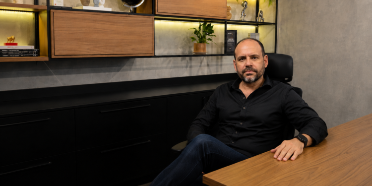 Hugo Belo, CEO e sócio co-fundador da 4Selet, fintech de plataforma de pagamento para produtor digital no modelo boutique de operação.