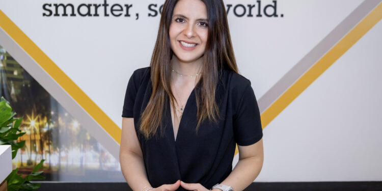 Mariana Ramírez, responsável pelo Marketing para a América Latina na Axis Communications.