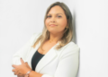 Aline Rinaldi lidera a RSA Assessoria Logística, uma das principais referências em regularização, segurança operacional e prevenção de riscos no transporte de cargas.