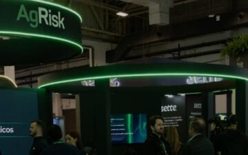 O AgRisk tem um motor de decisão que segue a política de crédito de cada empresa e a aplica nas análises de forma automática.