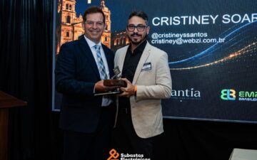 Cristiney Soares é empresário, escritor e especialista em gestão de veículos removidos, pátios, tecnologia e leilões.