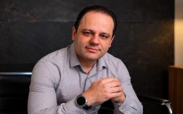 Dr. Fábio Thadeu Ferreira acredita que a eficiência depende da integração de diferentes fatores, como a tecnologia, a capacidade clínica e a decisão do paciente sobre sua saúde.