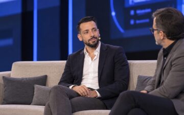 Carlos Guerra Jr., CEO da OmniAI, reforça a importância de ter um financeiro preditivo para evitar a inadimplência.